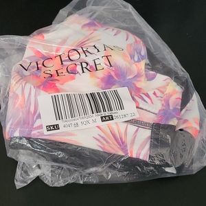 Victoria secret sports bra